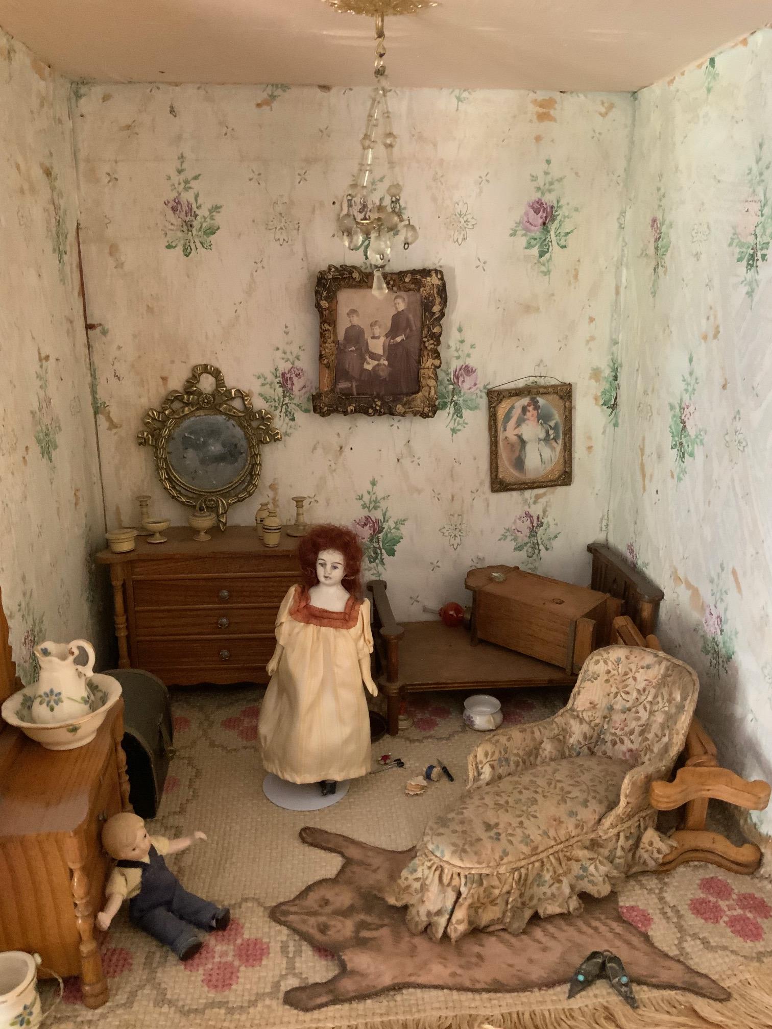 A early 20th century George III style doll’s house ‘Hinxworth Place’, together with extensive furnishings, height 97cm, width 72cm, depth 35cm. Condition - fair.